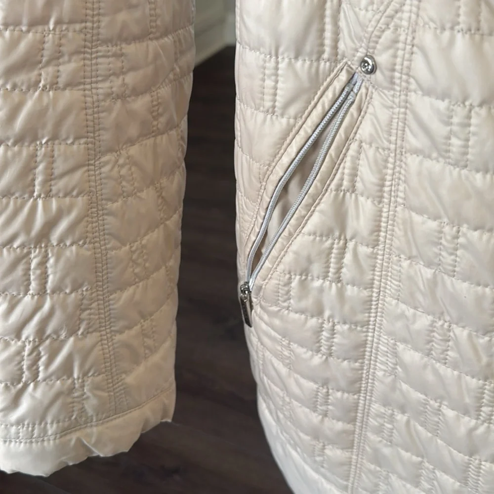 Laundry by Shelli Segal lightweight quilted jacket Medium - Picture 5 of 11